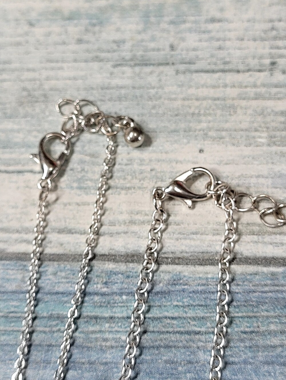 Silver Crystal Flower & Winged Heart ankle Set of 2- Silver - Picture 3 of 5